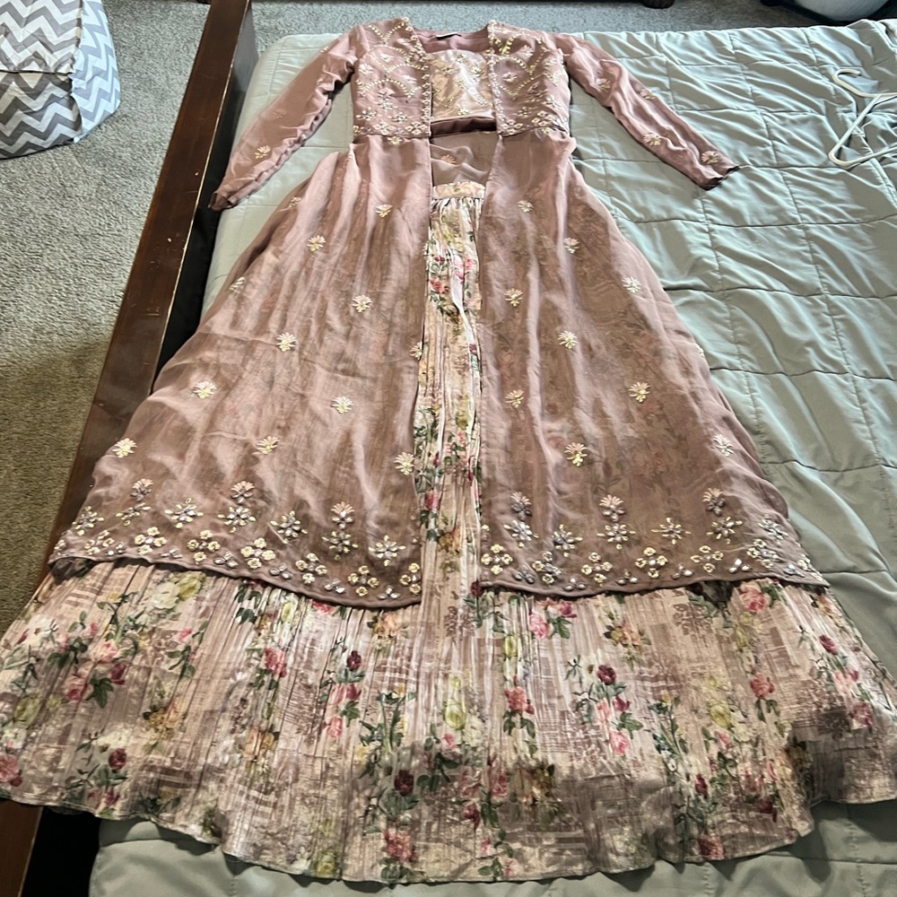 Floral Indian Crop Top Indo Western Outfit - Picture 2 of 14
